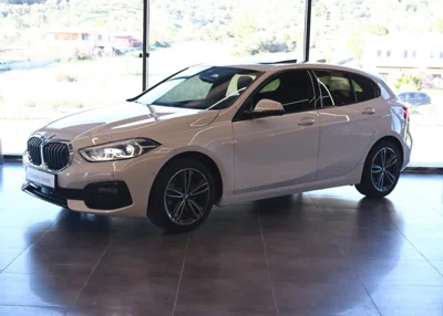 2021 BMW 1 SERISI